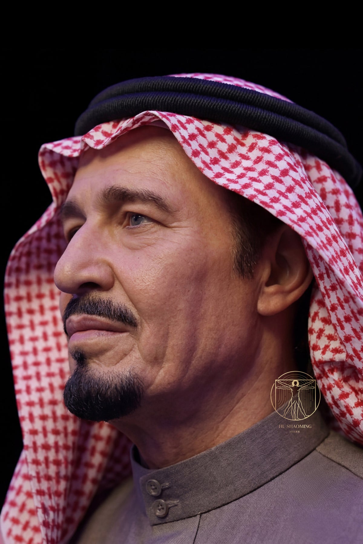 Hyperrealistic side profile of King Abdulaziz face sculpture showcasing exquisite craftsmanship